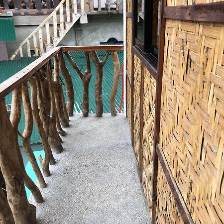 Fely'S Homestay Batuan Bagian luar foto