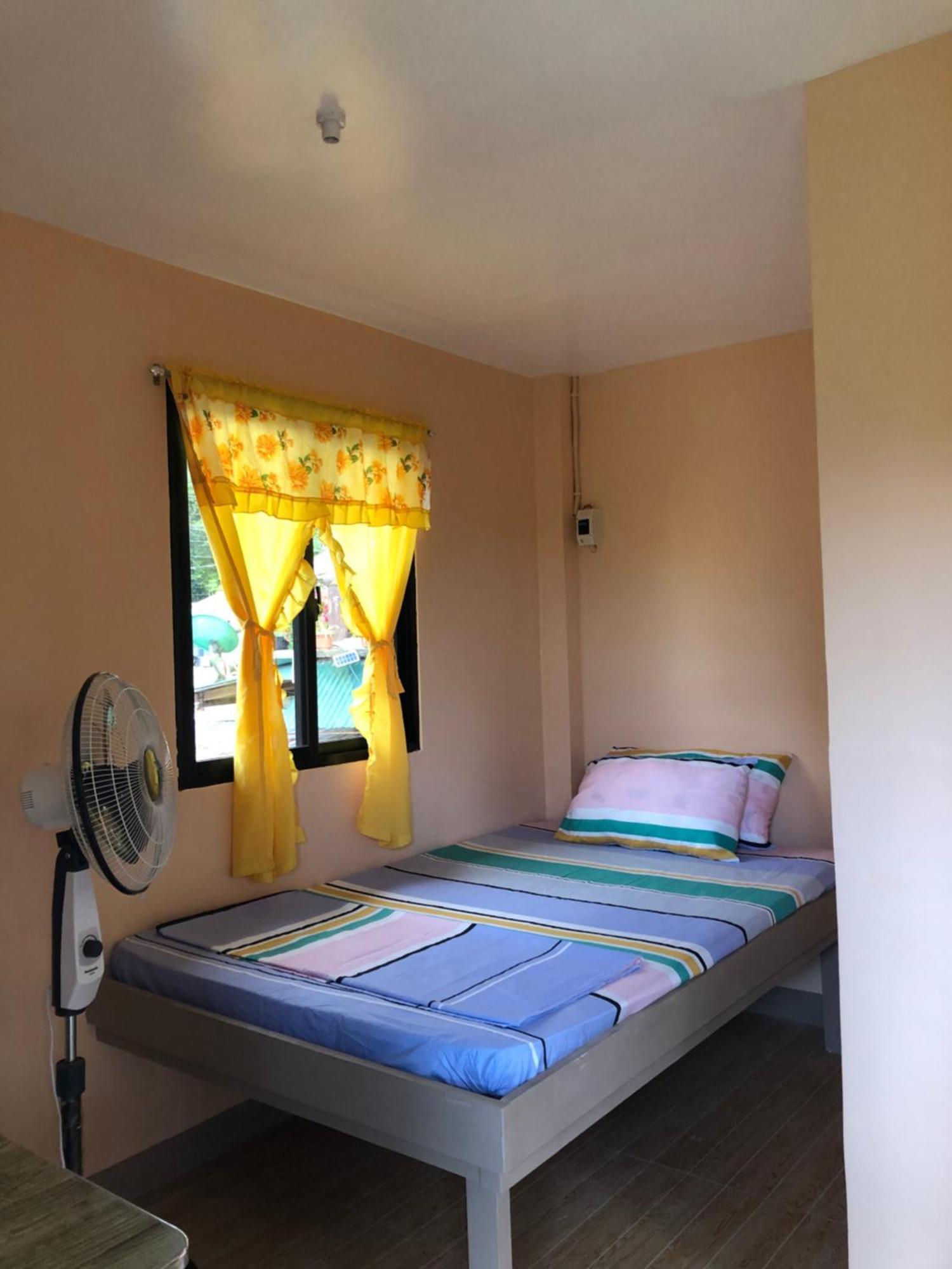 Fely'S Homestay Batuan Bagian luar foto